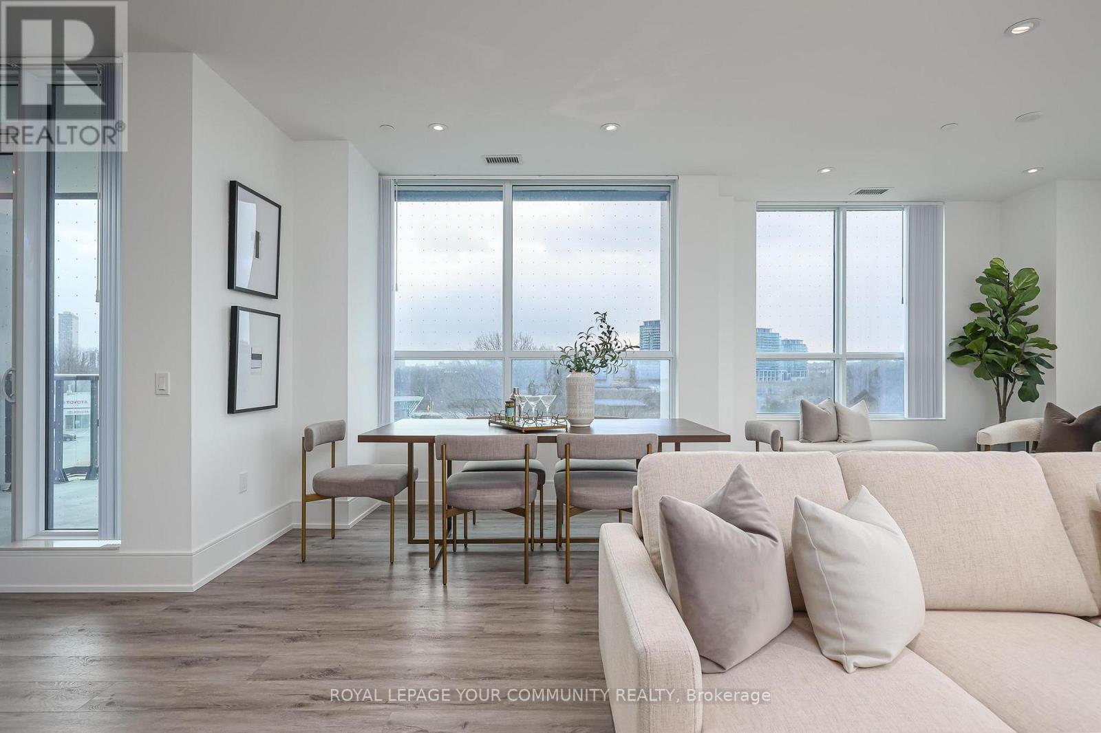 411 - 10 Inn On The Park Drive, Toronto, Ontario  M3C 0P9 - Photo 18 - C12686934