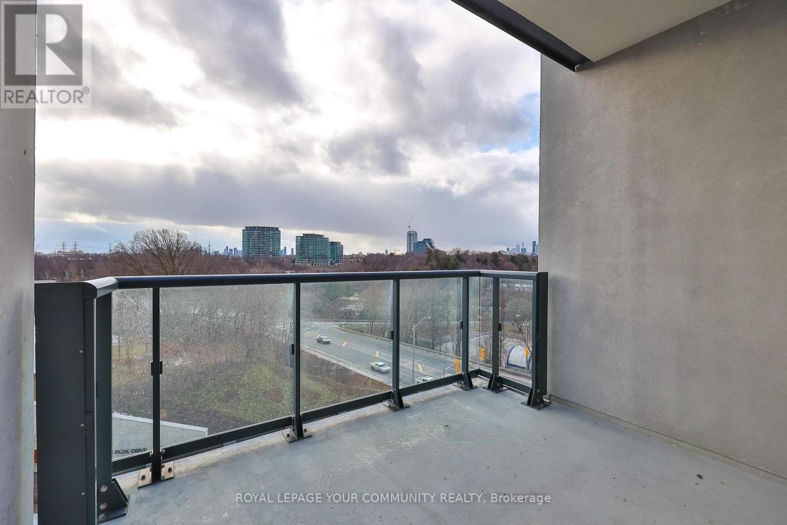 411 - 10 Inn On The Park Drive, Toronto, Ontario  M3C 0P9 - Photo 25 - C12686934