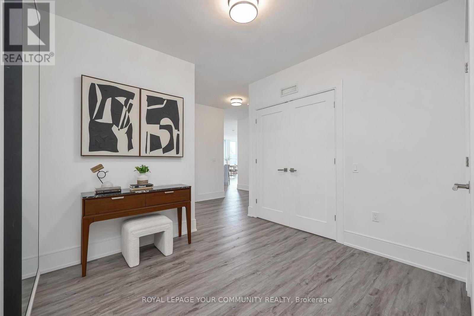 411 - 10 Inn On The Park Drive, Toronto, Ontario  M3C 0P9 - Photo 9 - C12686934