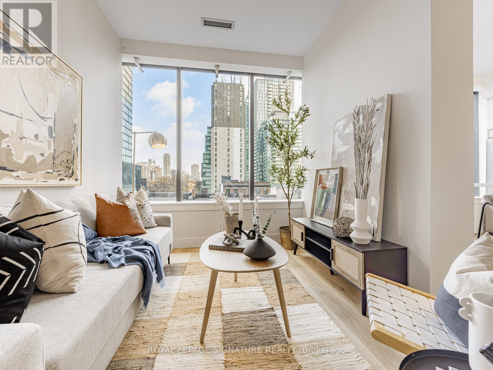 402 - 5 St. Joseph Street, Toronto, Ontario  M4Y 0B6 - Photo 4 - C12686972