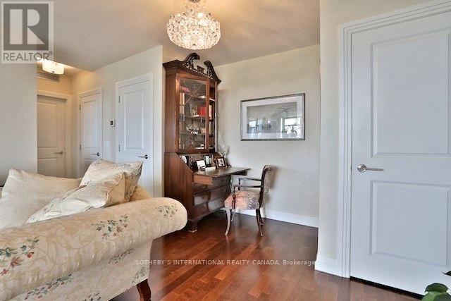 603 - 1 Benvenuto Place, Toronto, Ontario  M4V 2L1 - Photo 11 - C12686980