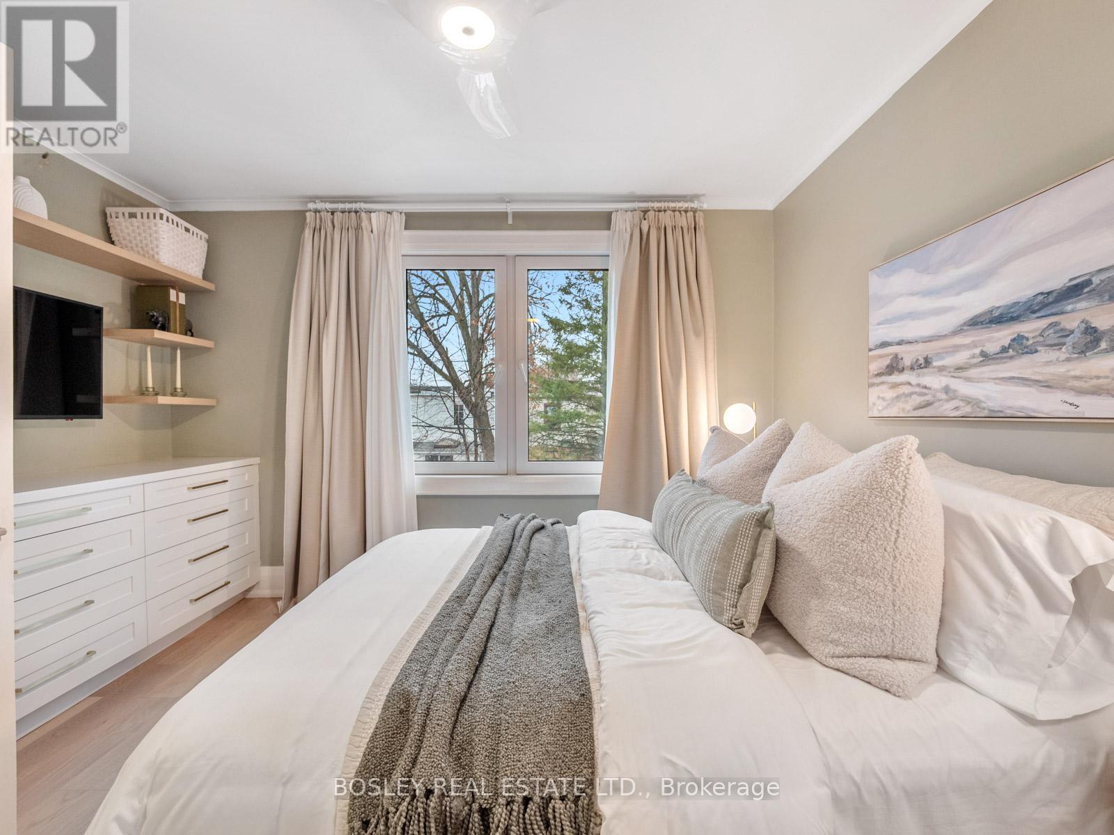 51 Beck Avenue, Toronto, Ontario  M4C 4L4 - Photo 18 - E12686844