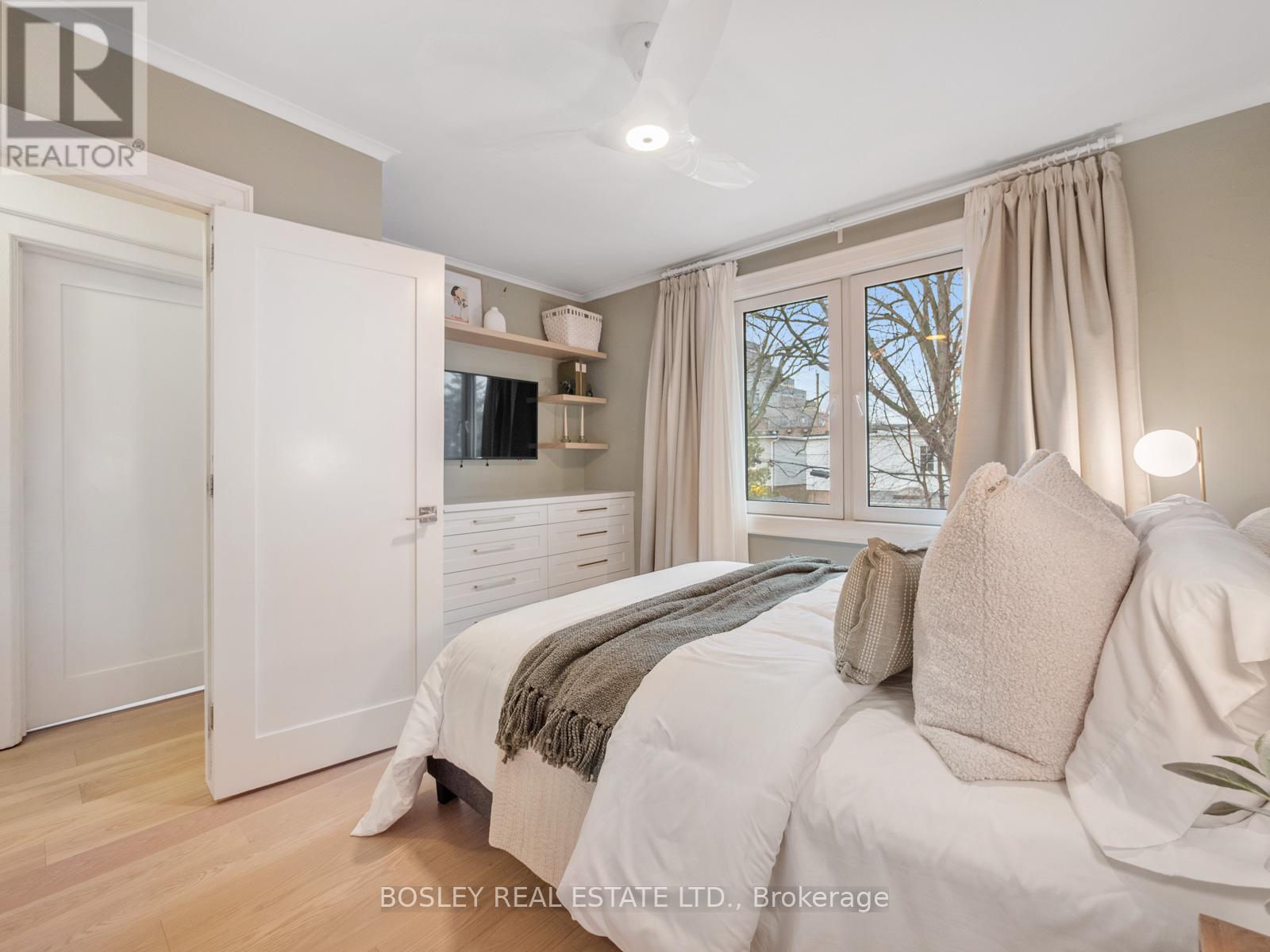 51 Beck Avenue, Toronto, Ontario  M4C 4L4 - Photo 19 - E12686844