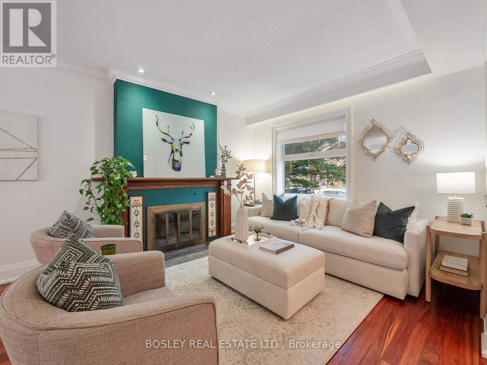 51 Beck Avenue, Toronto, Ontario  M4C 4L4 - Photo 2 - E12686844