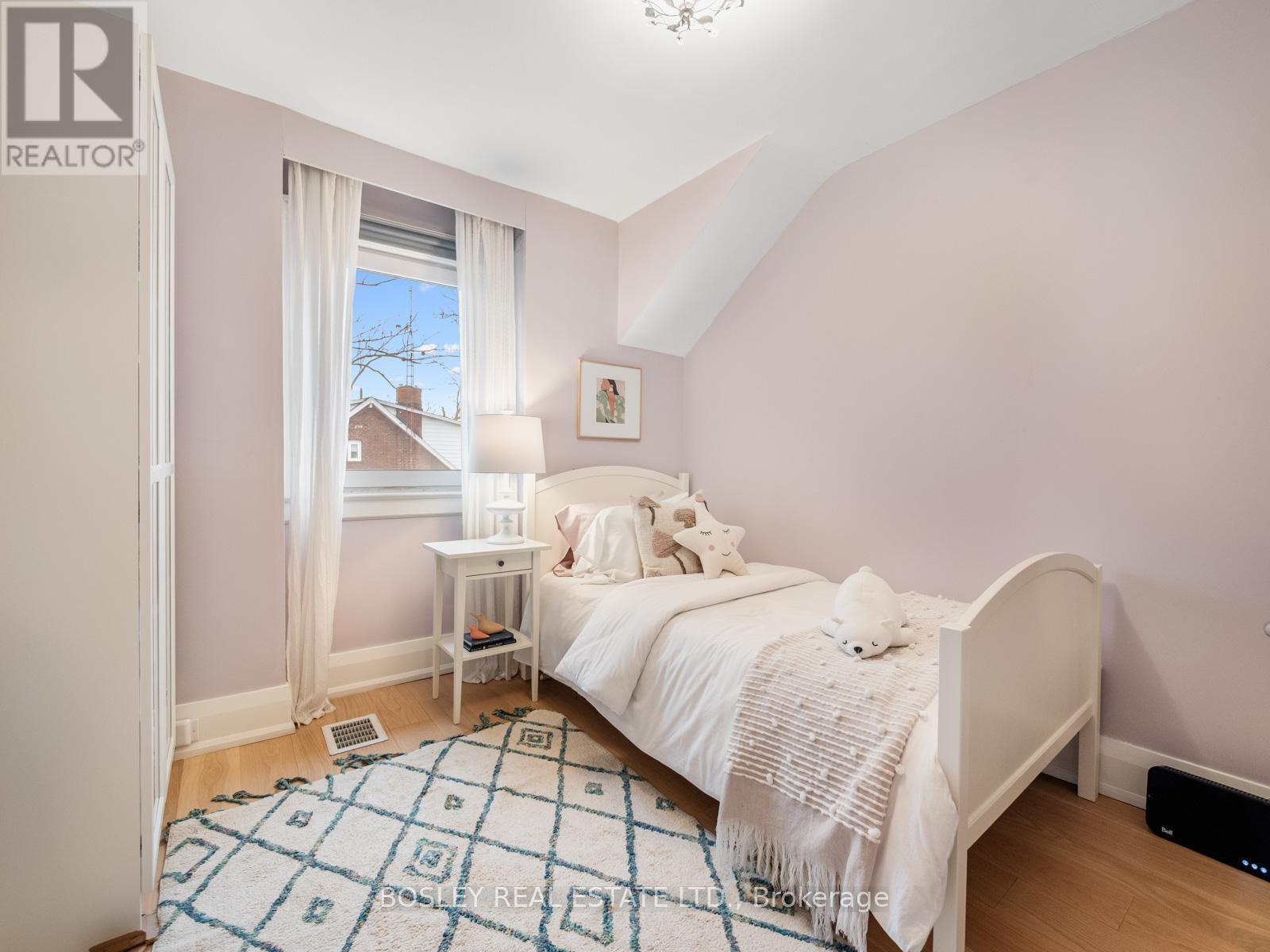 51 Beck Avenue, Toronto, Ontario  M4C 4L4 - Photo 22 - E12686844