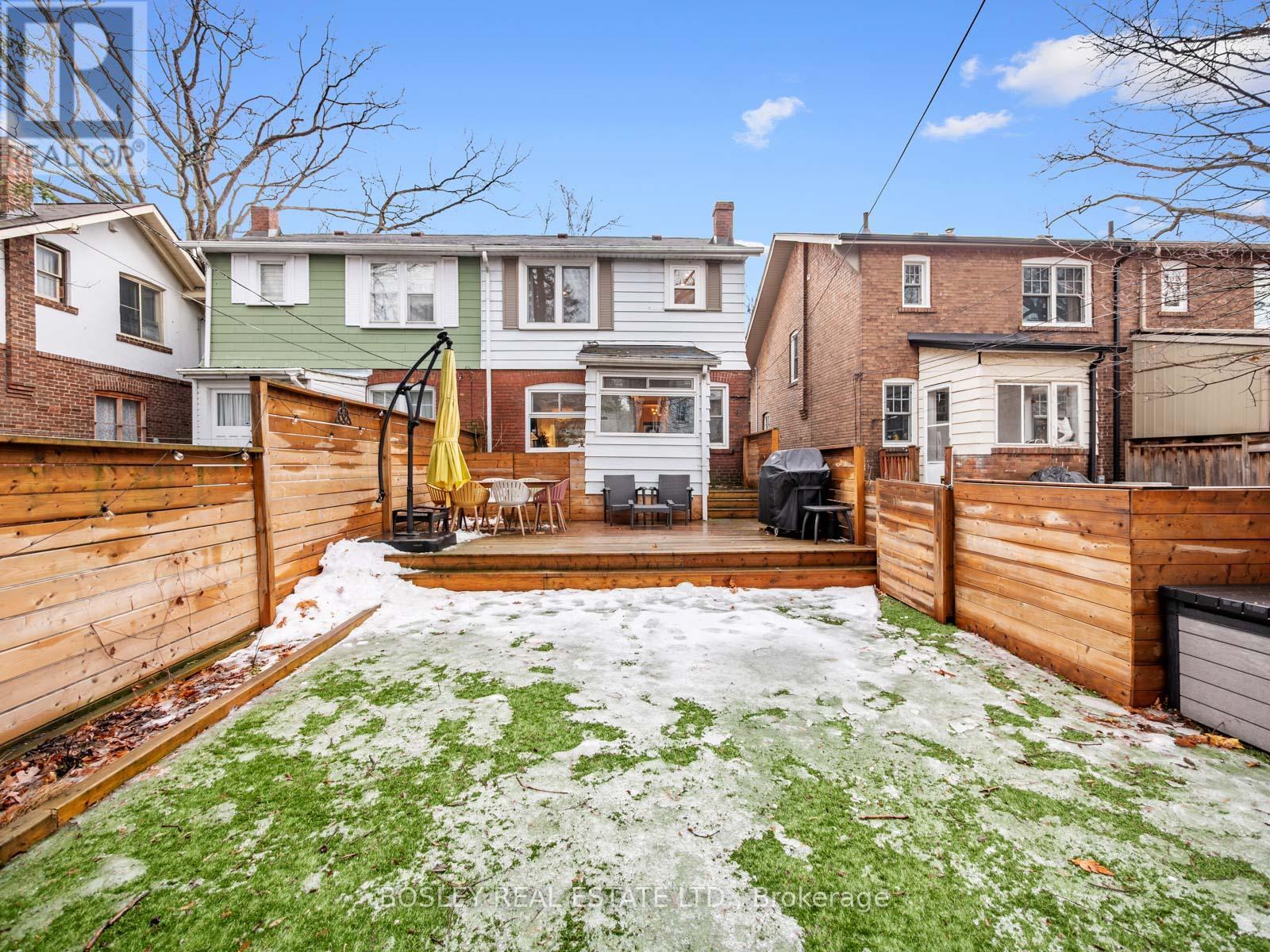 51 Beck Avenue, Toronto, Ontario  M4C 4L4 - Photo 45 - E12686844