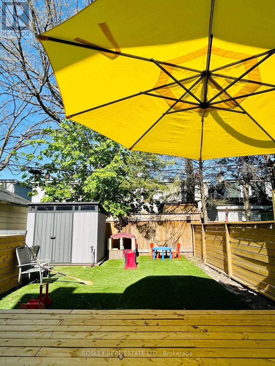 51 Beck Avenue, Toronto, Ontario  M4C 4L4 - Photo 47 - E12686844