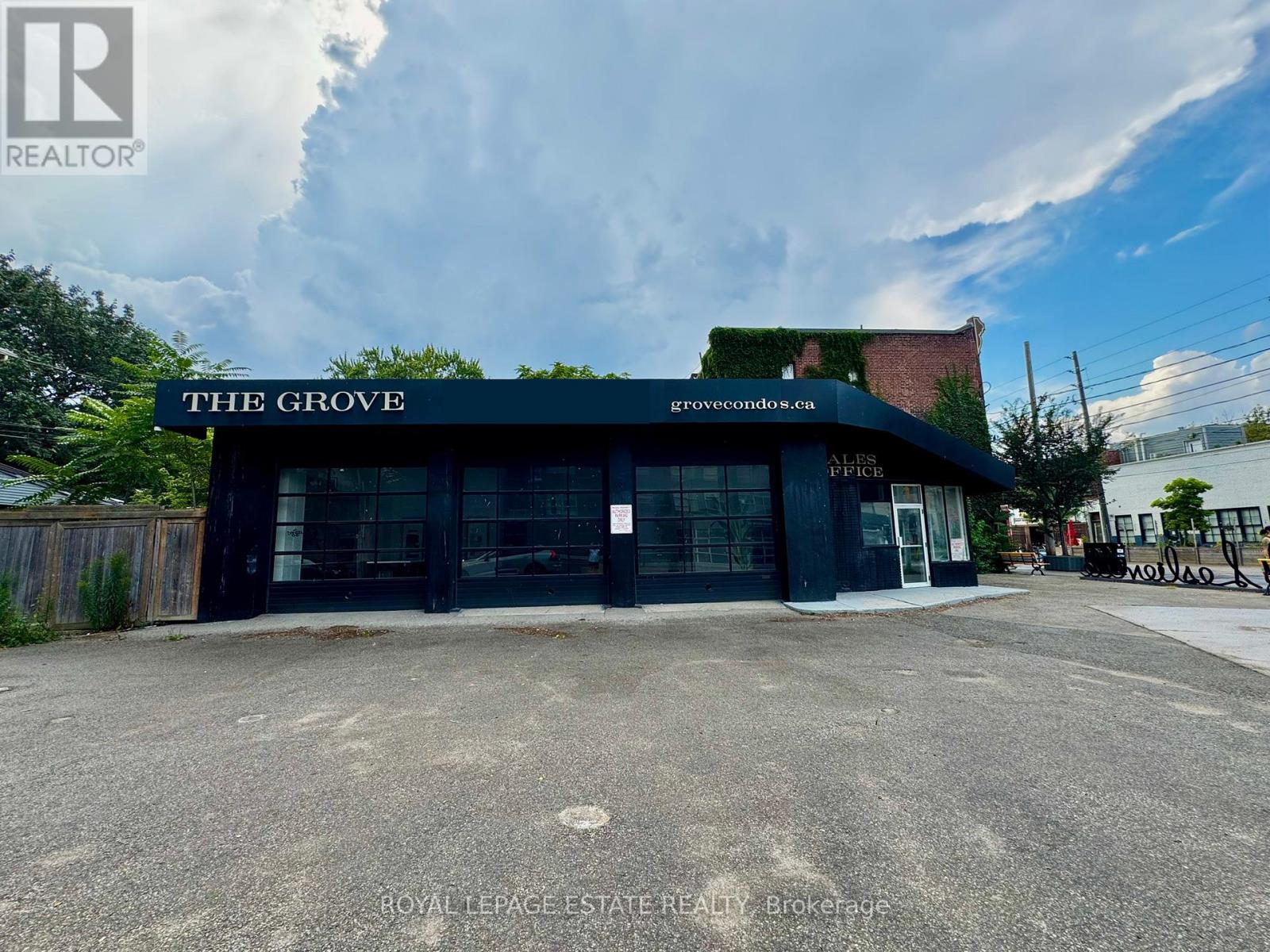 1001 Queen Street E, Toronto, Ontario  M4M 1K2 - Photo 1 - E12686954