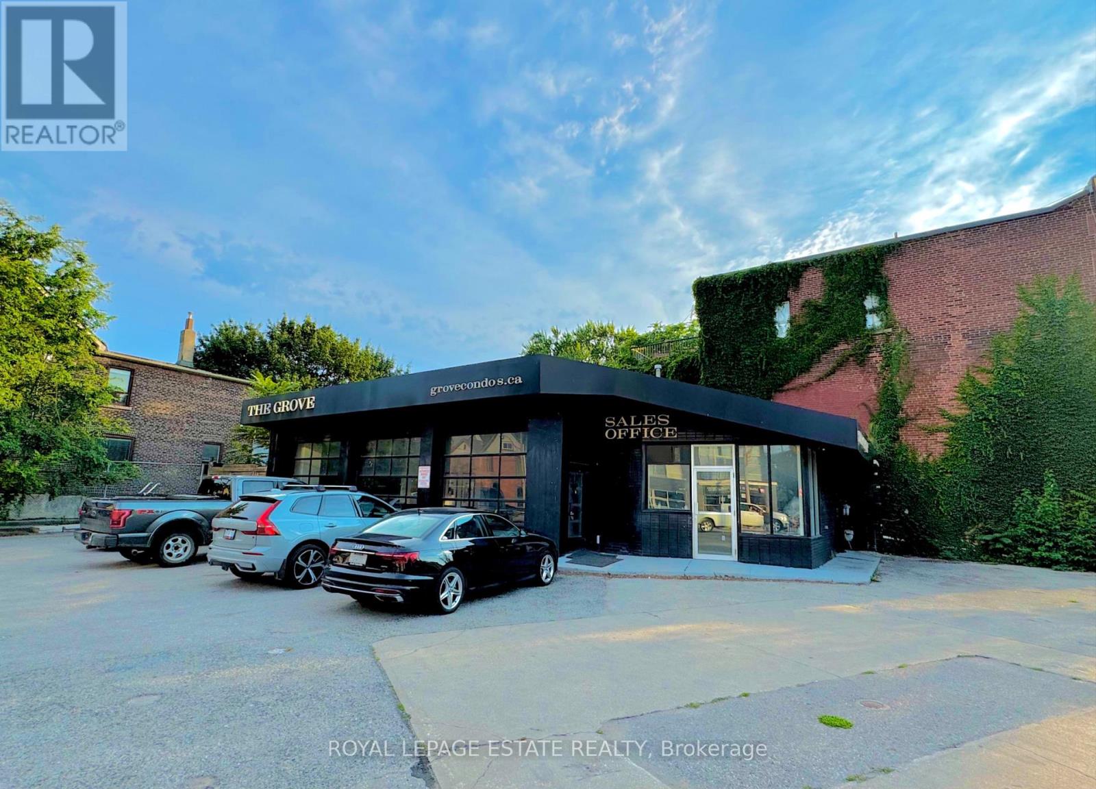 1001 Queen Street E, Toronto, Ontario  M4M 1K2 - Photo 2 - E12686954