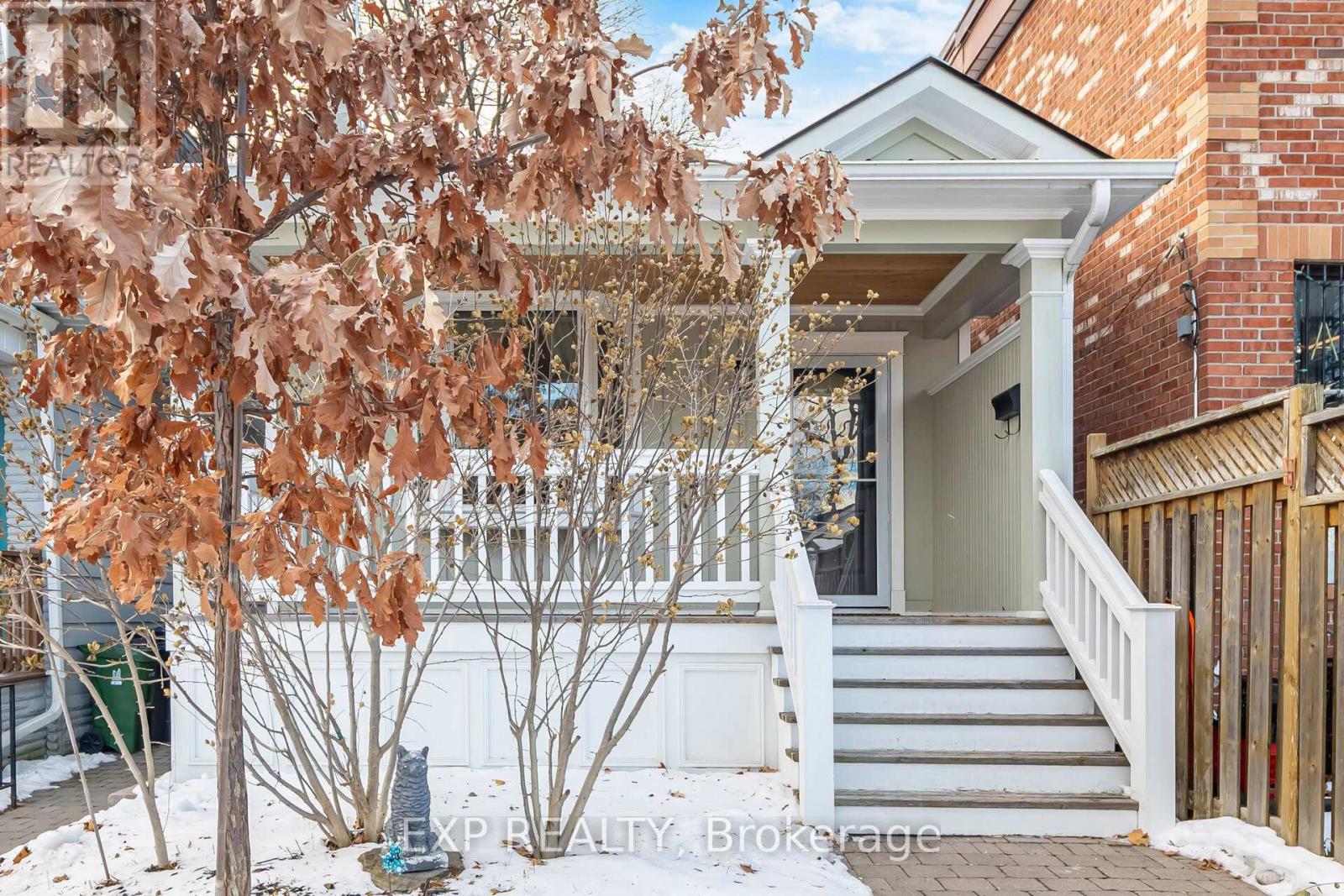 A - 402 Woodfield Road, Toronto, Ontario  M4L 2X1 - Photo 1 - E12687016
