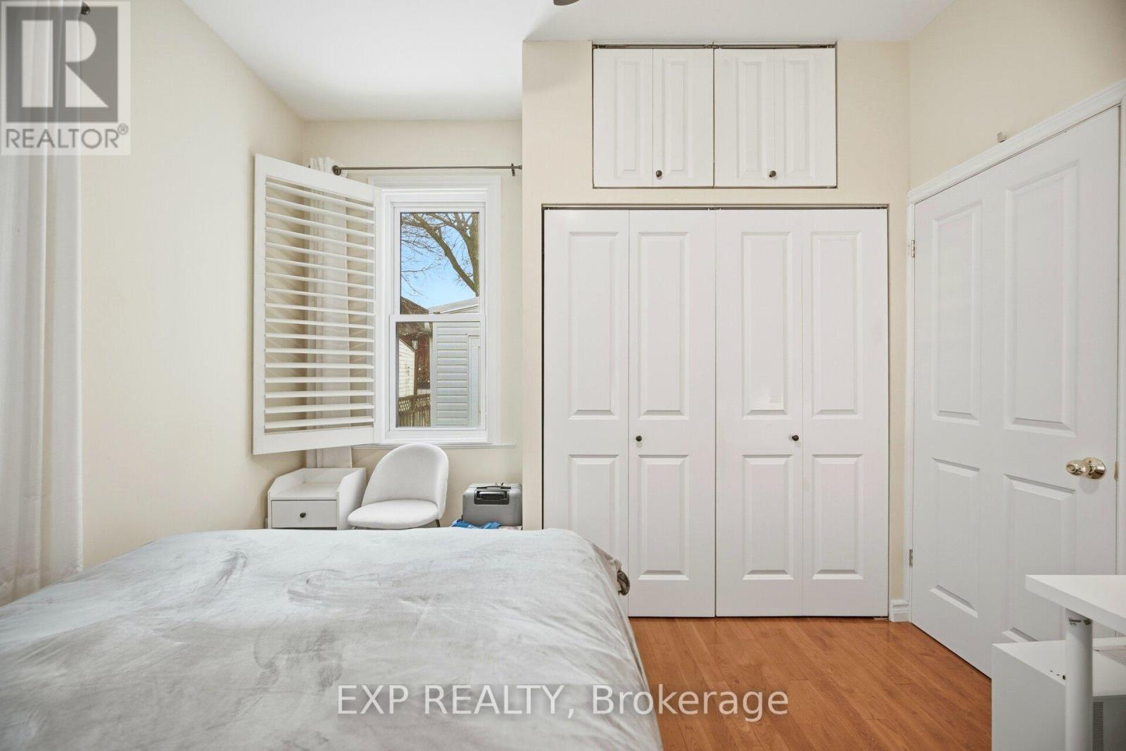 A - 402 Woodfield Road, Toronto, Ontario  M4L 2X1 - Photo 14 - E12687016