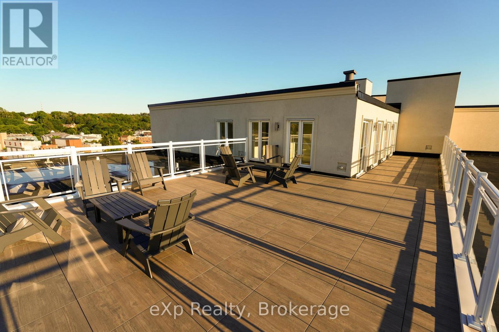 203 - 80 9th Street E, Owen Sound, Ontario  N4K 1N4 - Photo 34 - X12363944