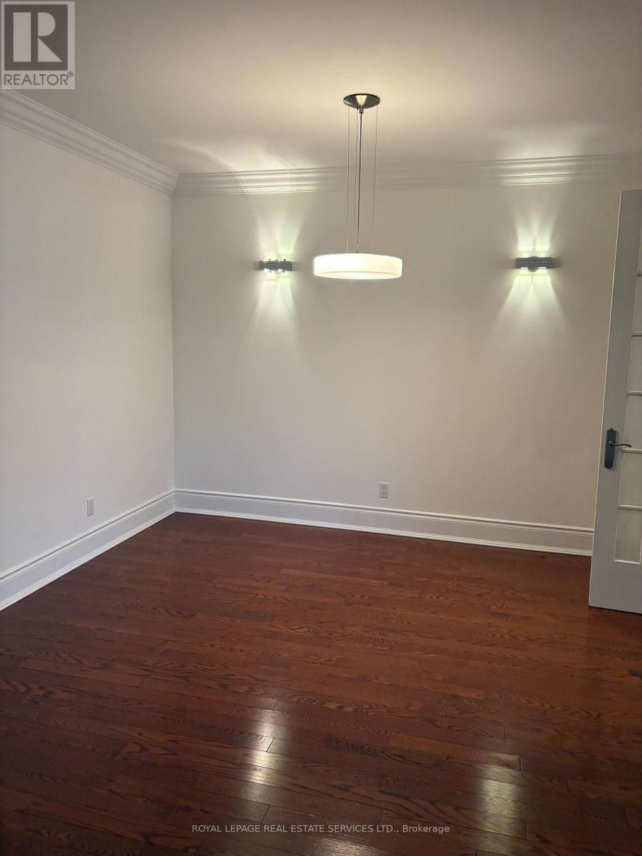 1603 - 10 Bellair Street, Toronto, Ontario  M5R 3T8 - Photo 7 - C12525292