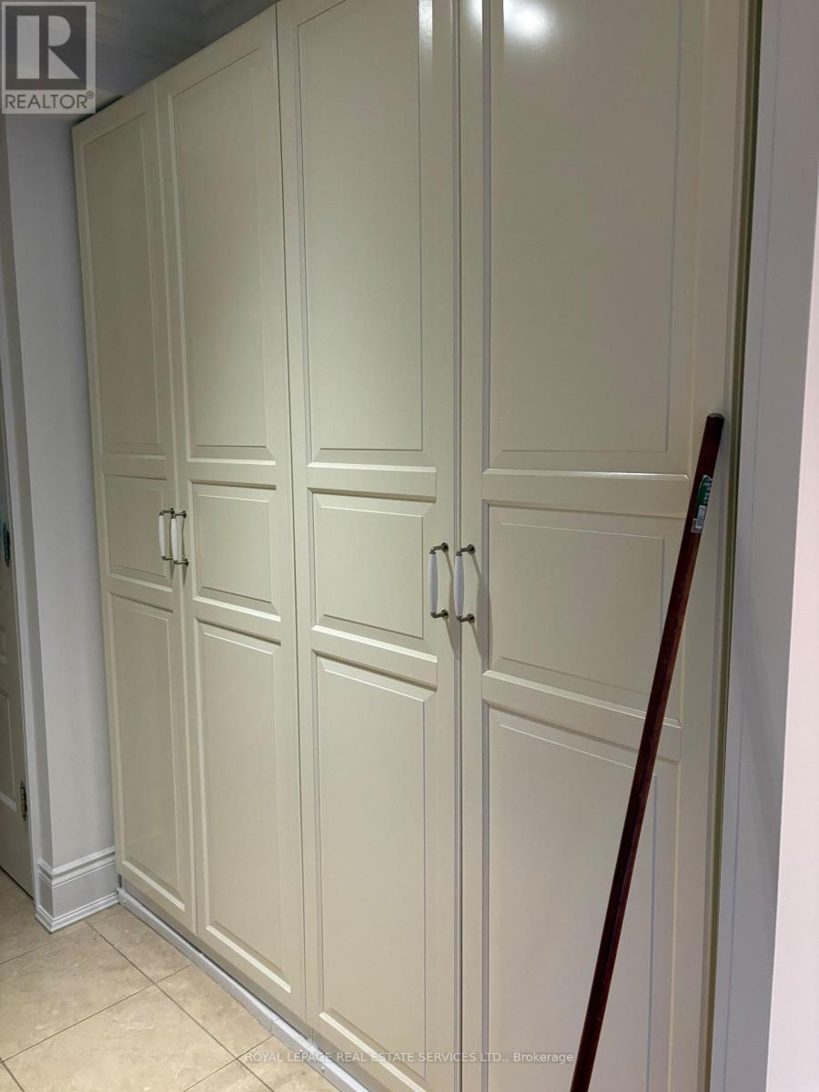 1603 - 10 Bellair Street, Toronto, Ontario  M5R 3T8 - Photo 13 - C12525292