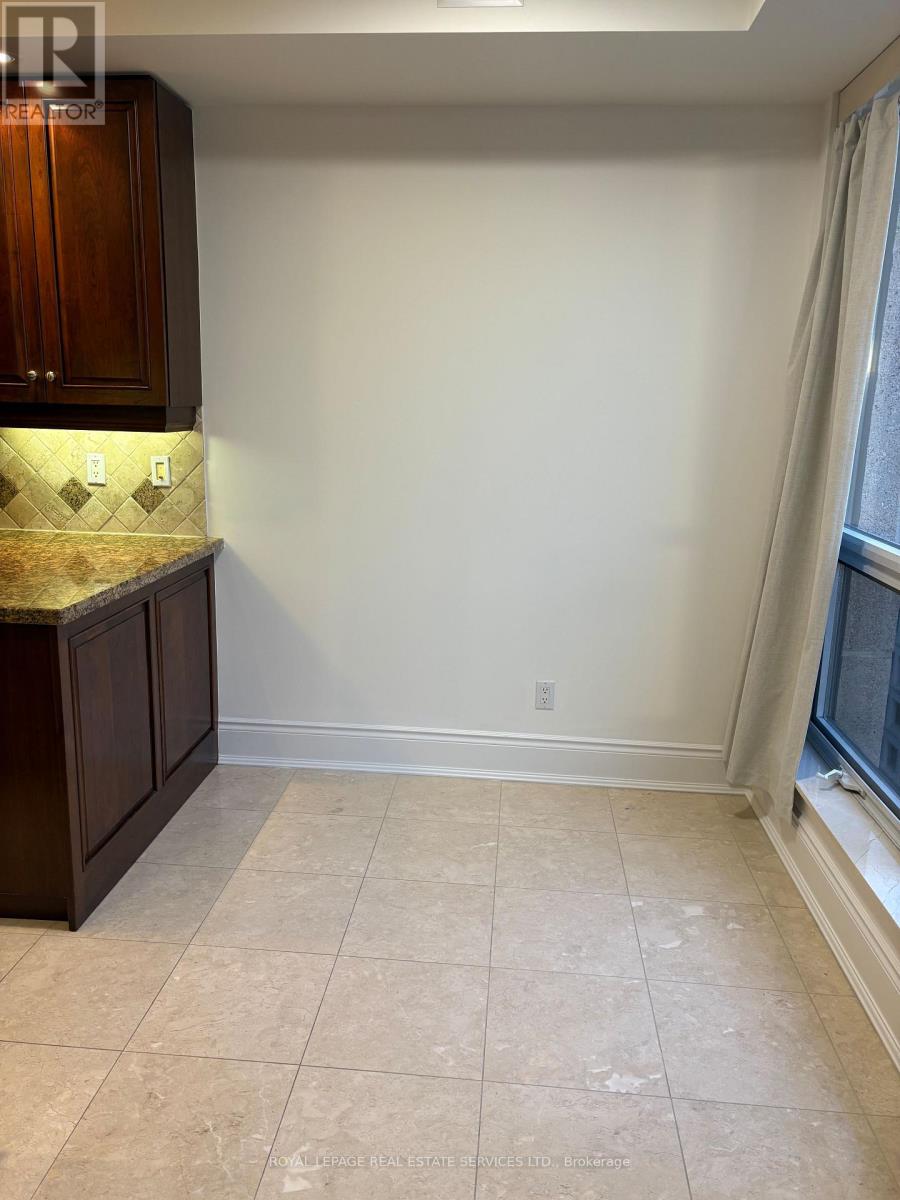 1603 - 10 Bellair Street, Toronto, Ontario  M5R 3T8 - Photo 6 - C12525292