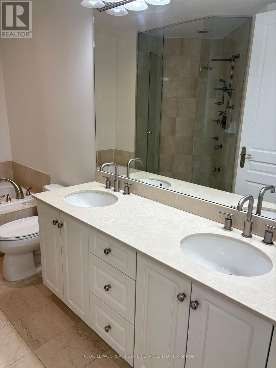 1603 - 10 Bellair Street, Toronto, Ontario  M5R 3T8 - Photo 9 - C12525292