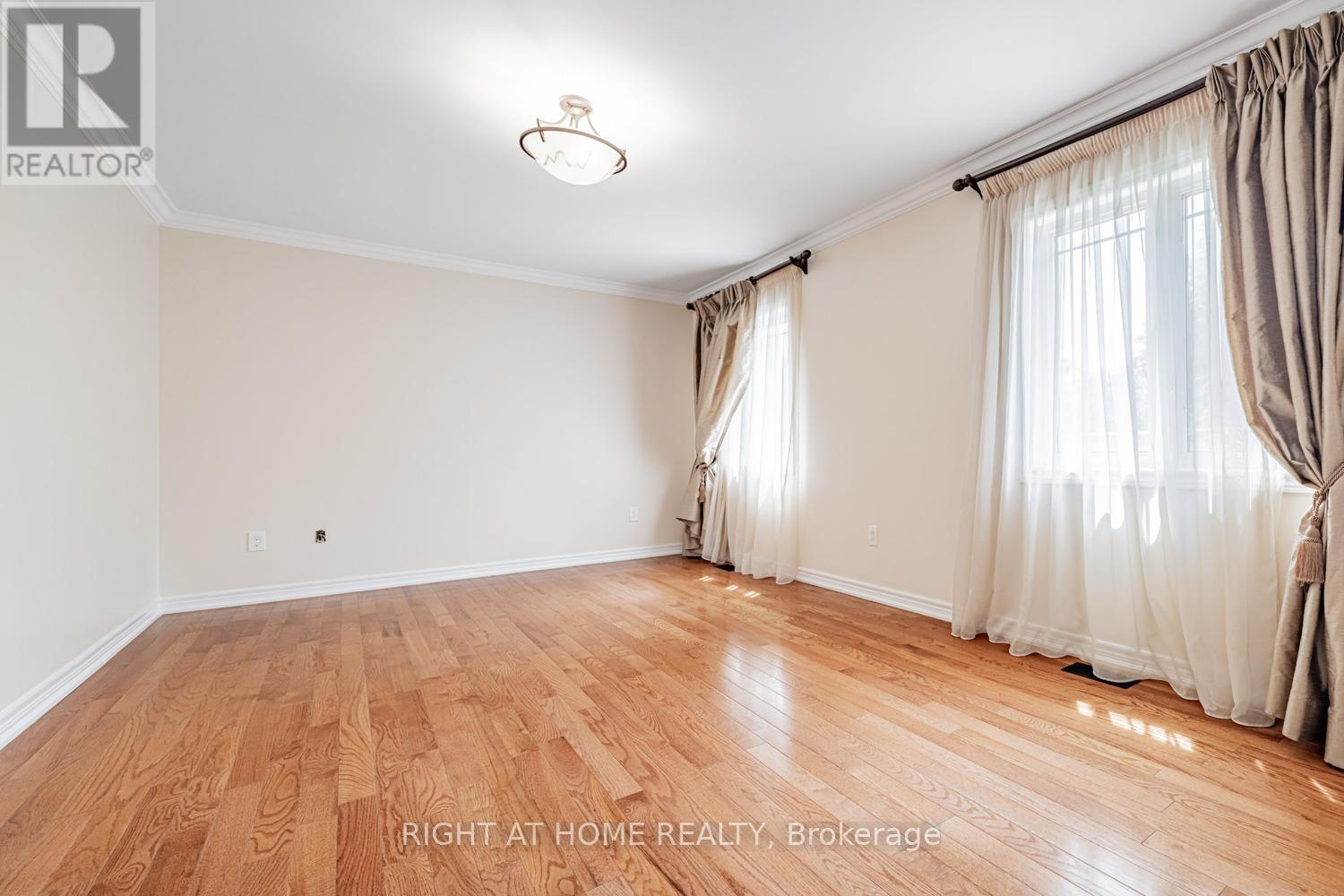 67 Timna Crescent, Vaughan, Ontario  L6A 4L7 - Photo 23 - N12686878