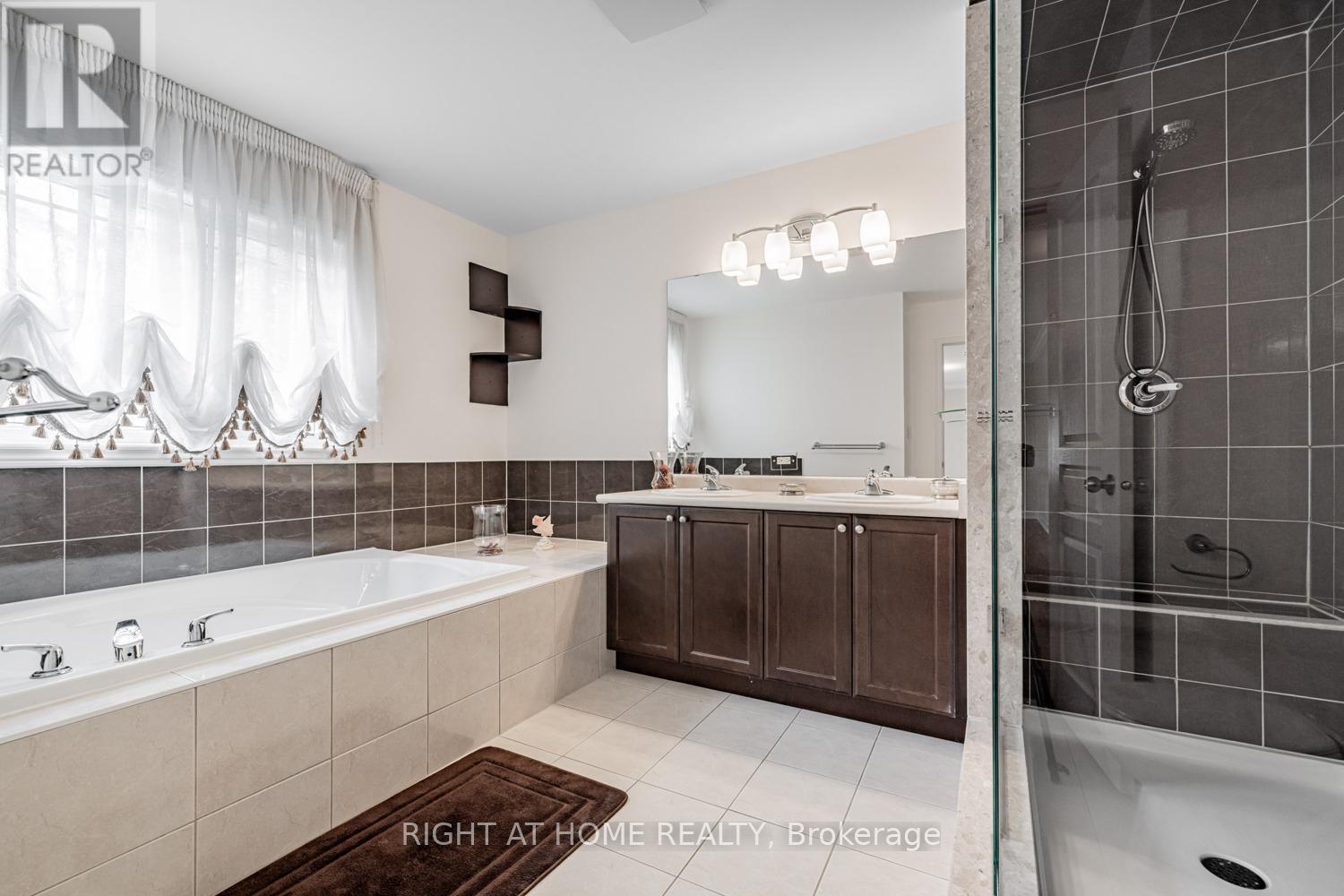 67 Timna Crescent, Vaughan, Ontario  L6A 4L7 - Photo 24 - N12686878