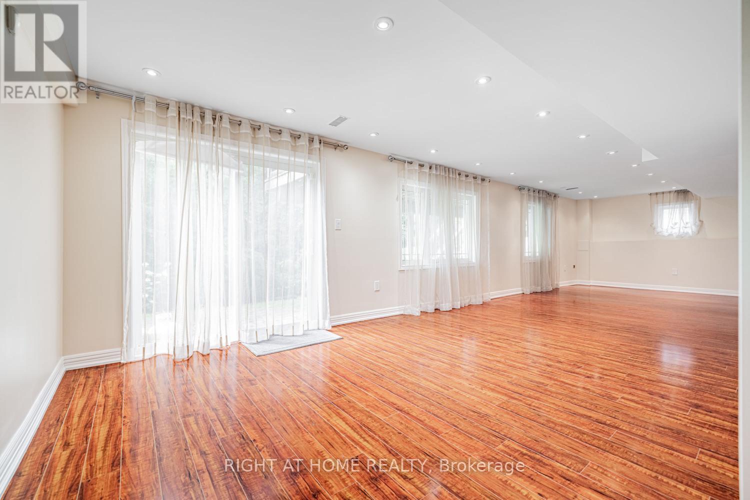 67 Timna Crescent, Vaughan, Ontario  L6A 4L7 - Photo 29 - N12686878