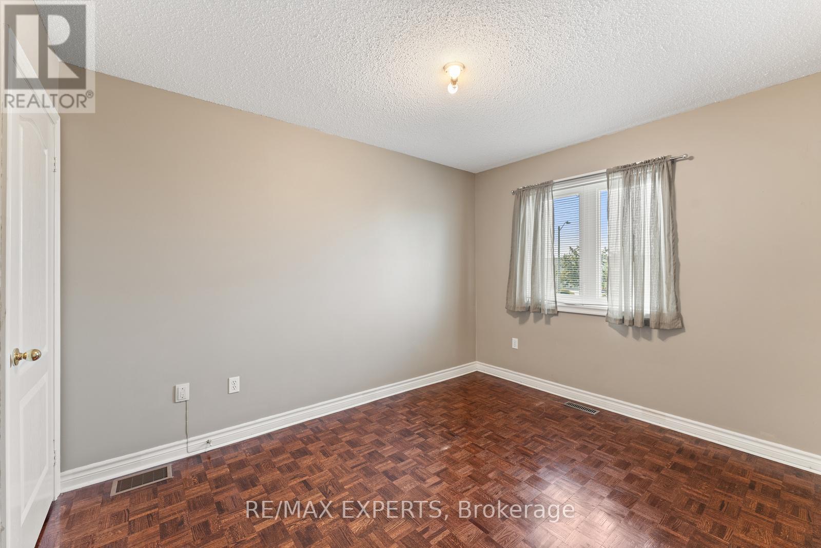 157 Cherokee Drive, Vaughan, Ontario  L6A 2M7 - Photo 34 - N12686982