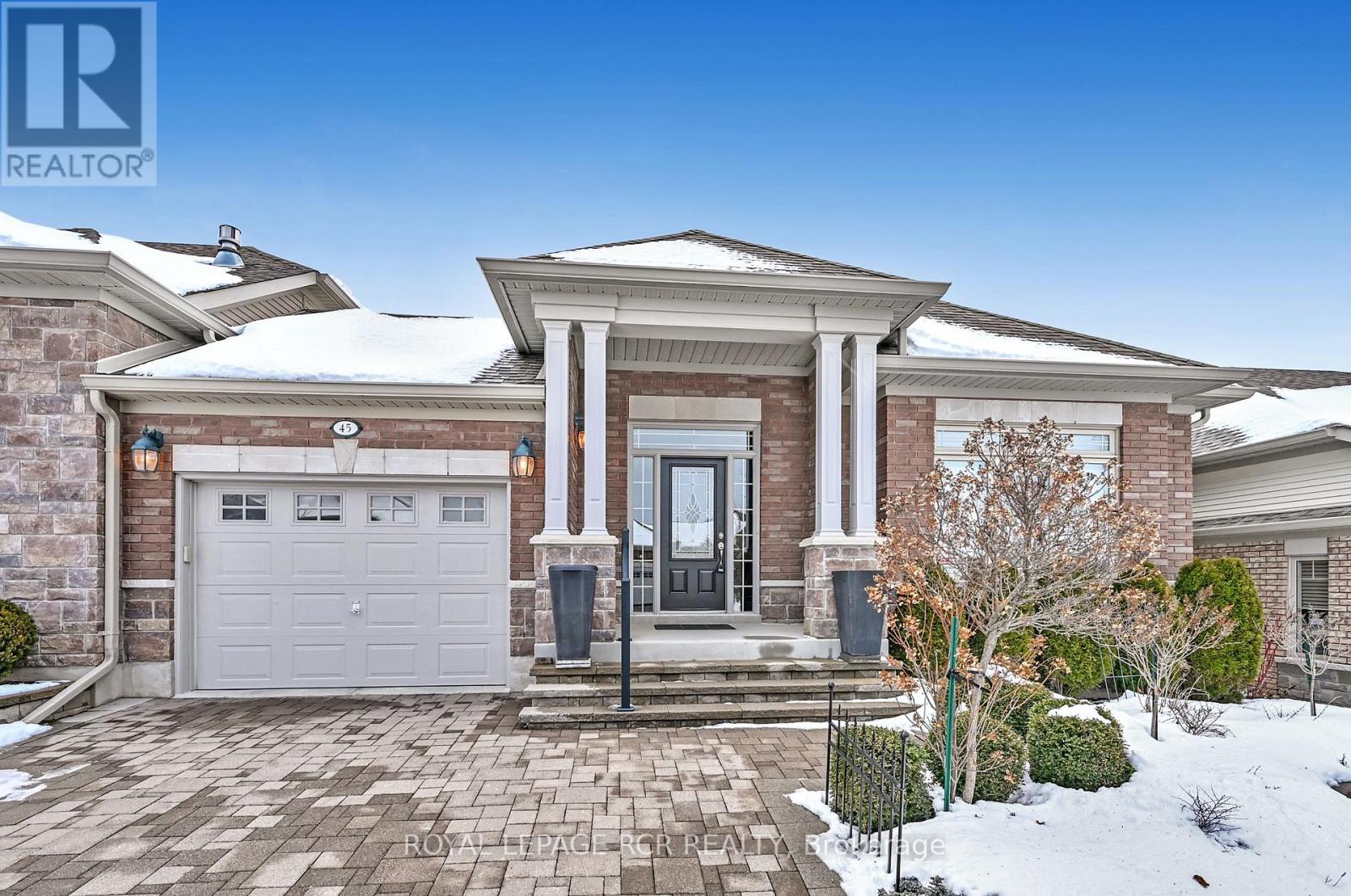 45 HILLCREST DRIVE, New Tecumseth, Ontario