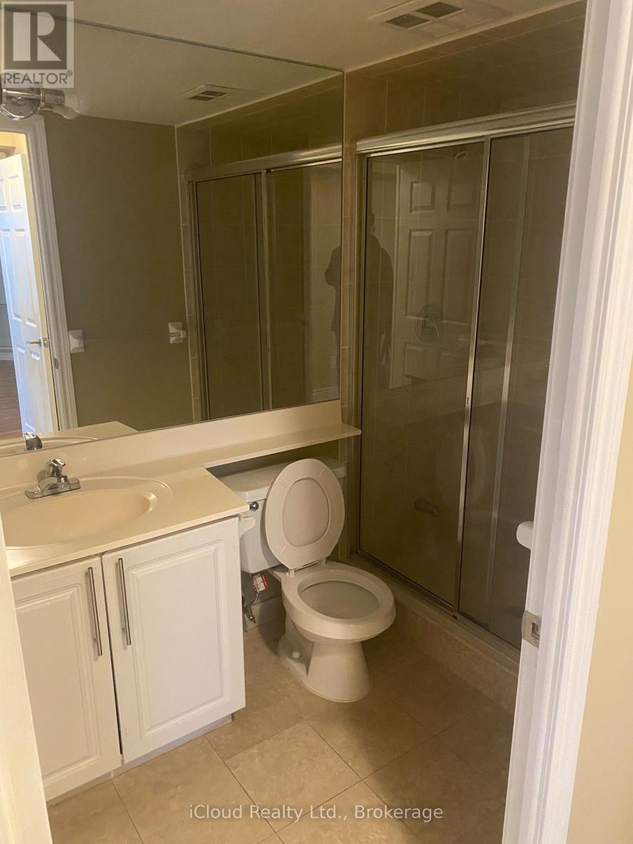 1807 - 3880 Duke Of York Boulevard, Mississauga, Ontario  L5B 4M7 - Photo 10 - W12663002