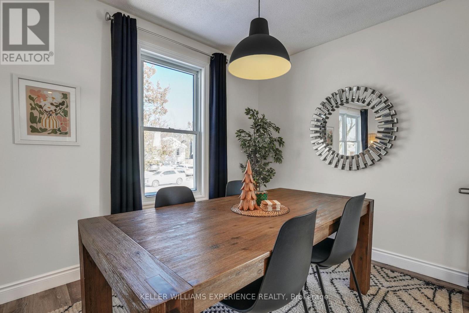 43 Knicely Road, Barrie (Painswick North), Ontario  L4N 6V3 - Photo 5 - S12686924