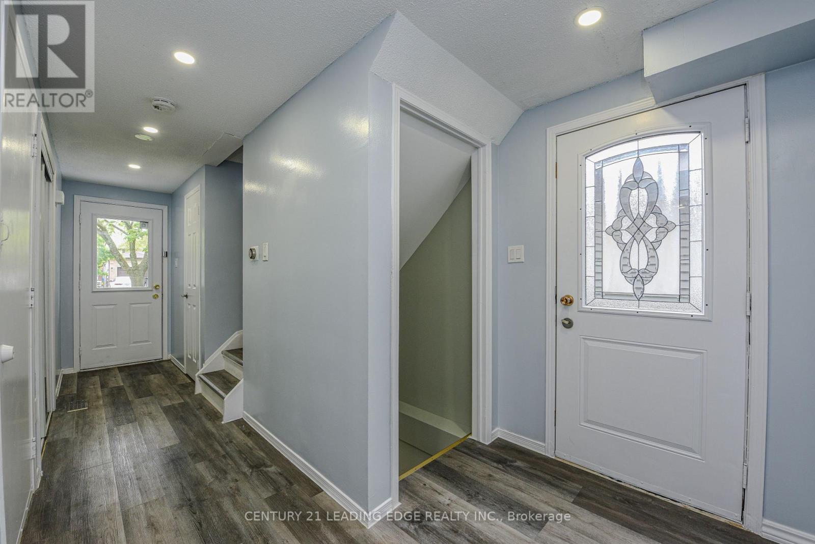 169 Hickling Trail, Barrie (Grove East), Ontario  L4M 5V1 - Photo 6 - S12687012