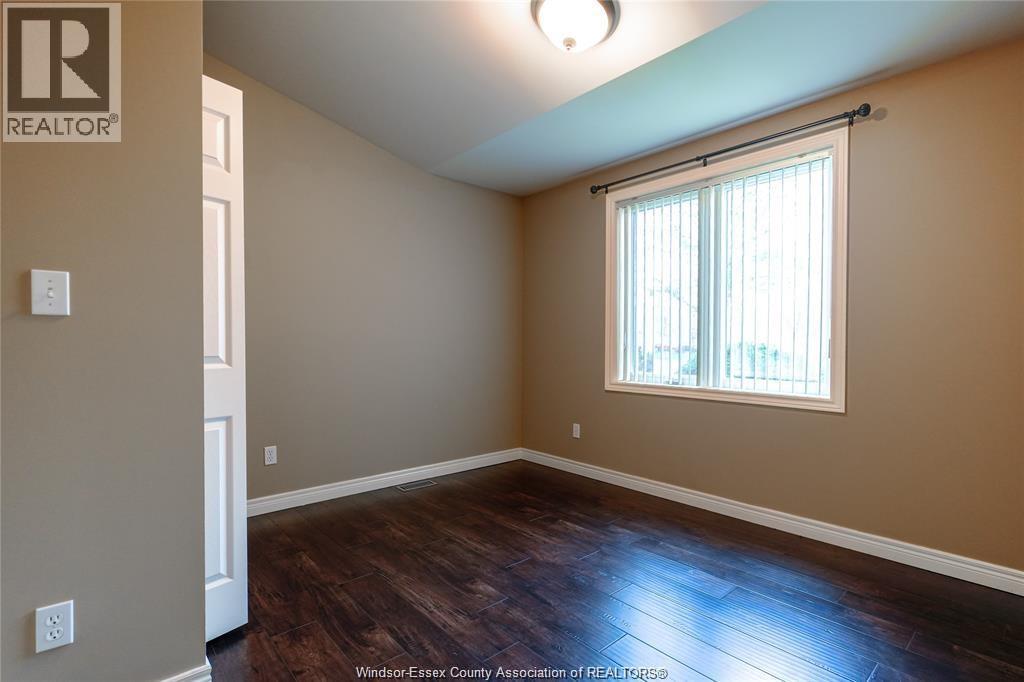 11448 Firgrove, Windsor, Ontario  N8P 1L9 - Photo 10 - 26000836