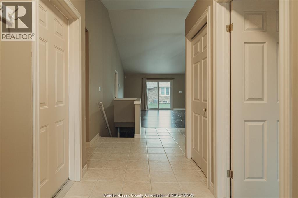 11448 Firgrove, Windsor, Ontario  N8P 1L9 - Photo 17 - 26000836