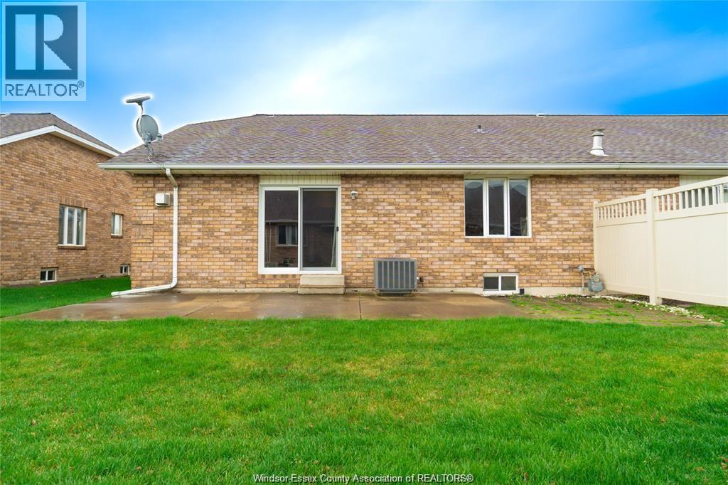 11448 Firgrove, Windsor, Ontario  N8P 1L9 - Photo 27 - 26000836