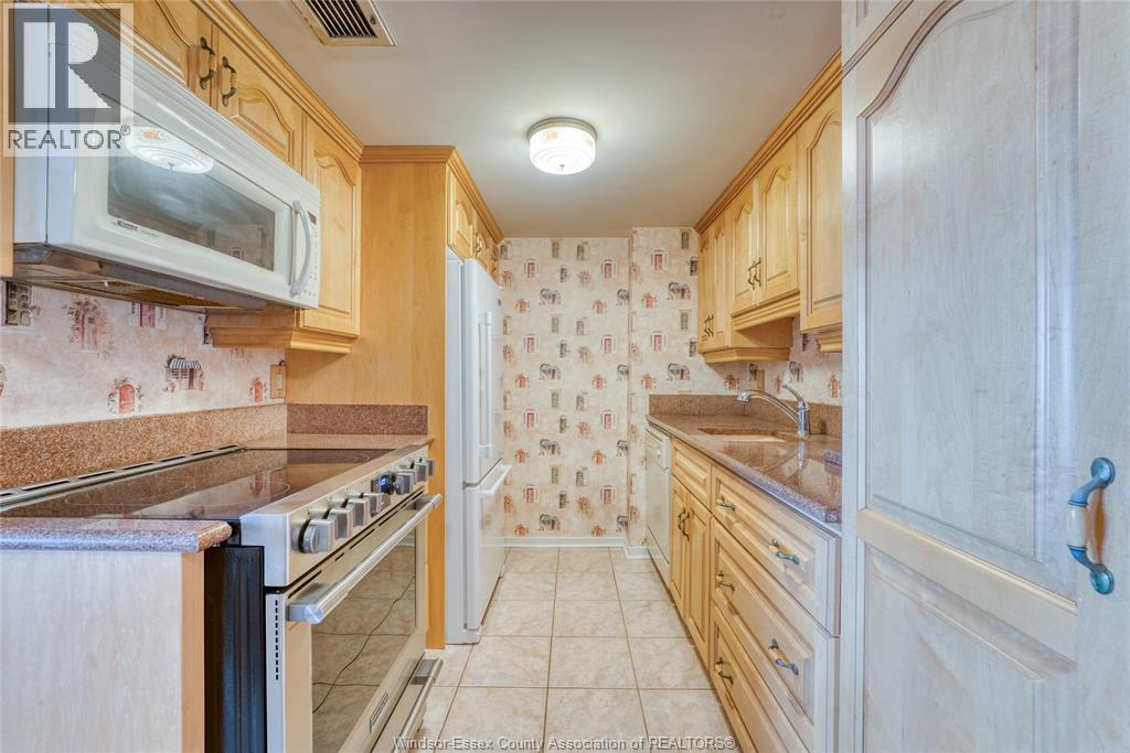 380 Pelissier Unit# 2303, Windsor, Ontario  N9A 6V7 - Photo 18 - 26000826