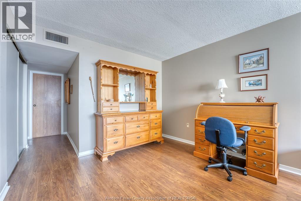 380 Pelissier Unit# 2303, Windsor, Ontario  N9A 6V7 - Photo 27 - 26000826