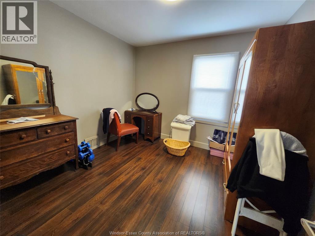 1827 St. Luke, Windsor, Ontario  N8W 3W8 - Photo 6 - 26000825