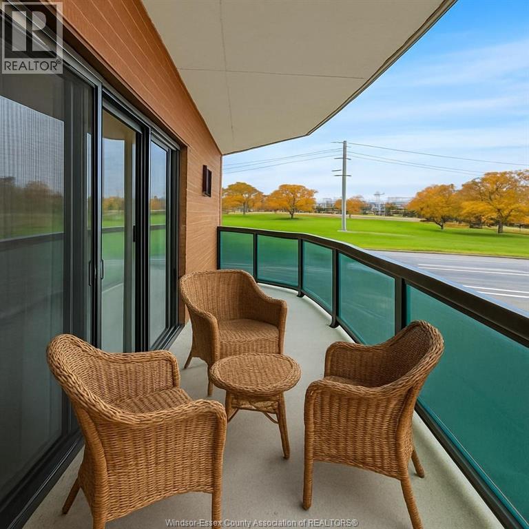 3663 Riverside Drive East Unit# 203, Windsor, Ontario N8Y 4V3 - Photo 37 - 26000819