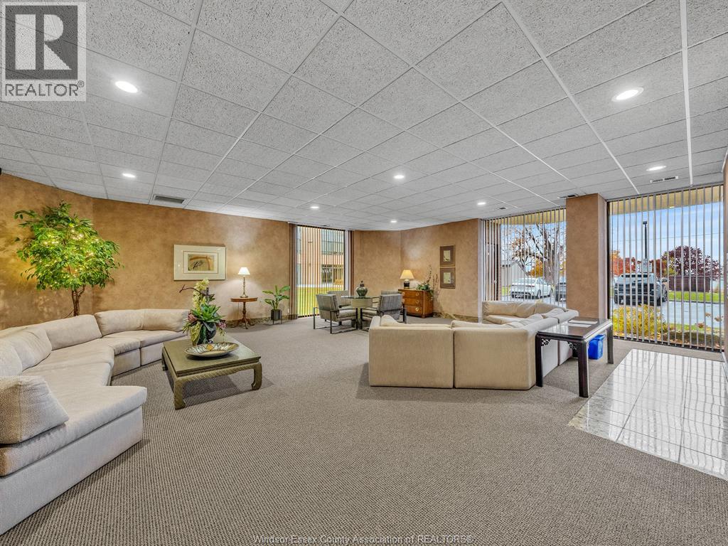 3663 Riverside Drive East Unit# 203, Windsor, Ontario N8Y 4V3 - Photo 39 - 26000819