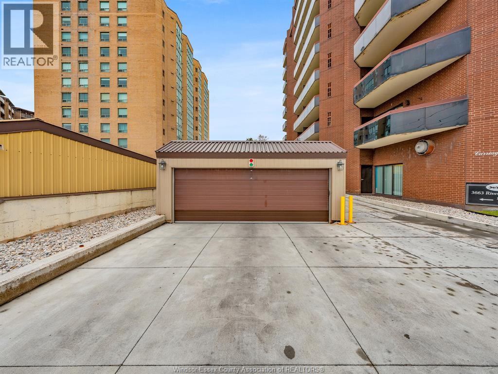 3663 Riverside Drive East Unit# 203, Windsor, Ontario N8Y 4V3 - Photo 9 - 26000819
