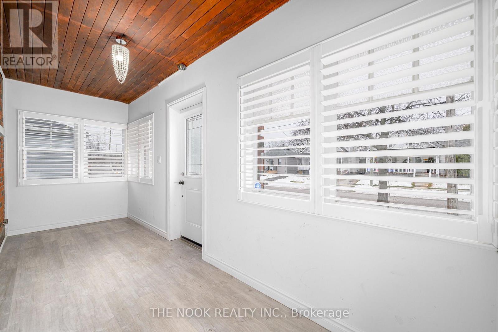 219 Verdun Road, Oshawa, Ontario  L1H 5T1 - Photo 6 - E12685736