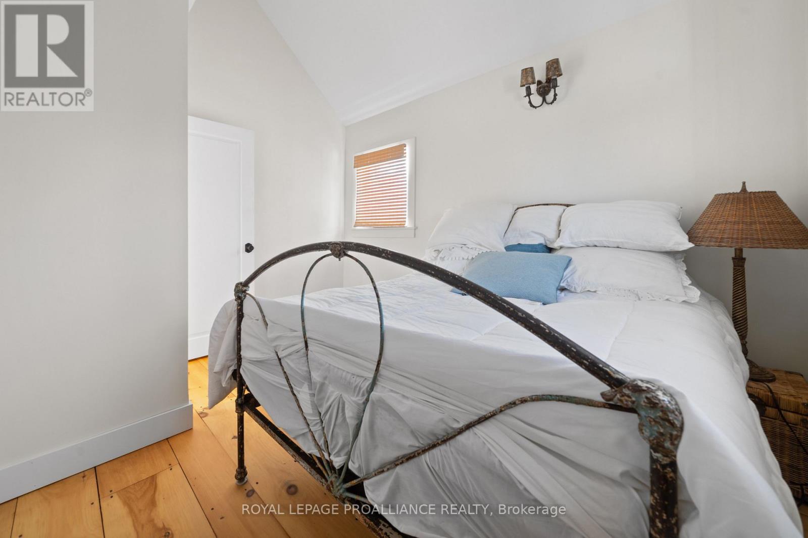 782 County Road 49, Prince Edward County, Ontario  K0K 2T0 - Photo 12 - X12651864