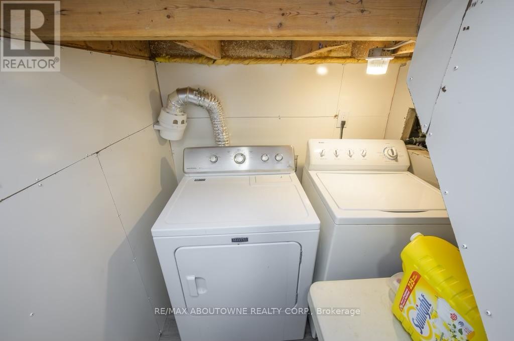 2444 Woburn Crescent, Oakville, Ontario  L6L 5E9 - Photo 18 - W12686820