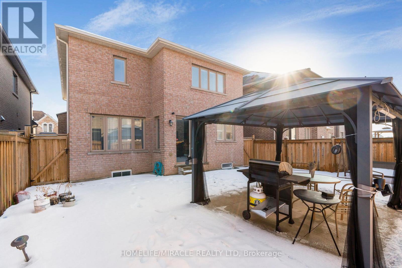 10 Dalecrest Road, Brampton, Ontario  L6X 5N3 - Photo 45 - W12686842