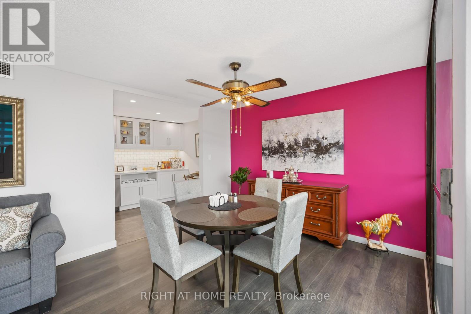 905 - 1333 Bloor Street, Mississauga, Ontario  L4Y 3T6 - Photo 13 - W12686884