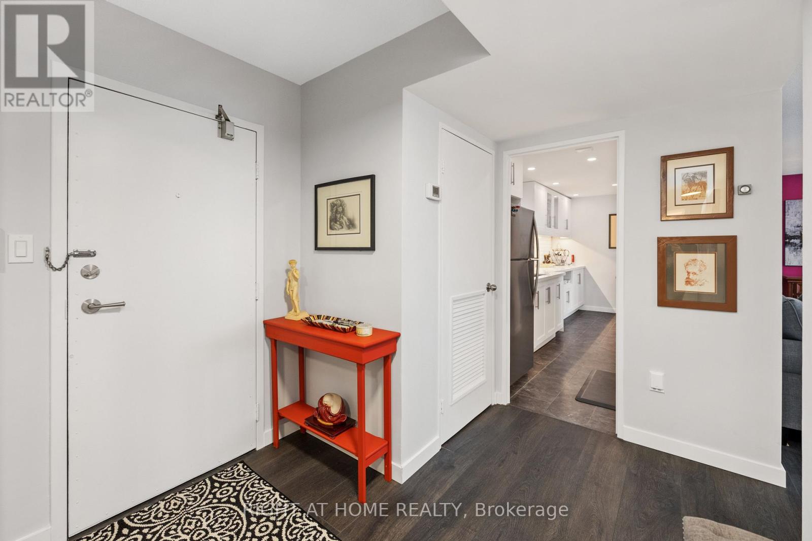 905 - 1333 Bloor Street, Mississauga, Ontario  L4Y 3T6 - Photo 15 - W12686884