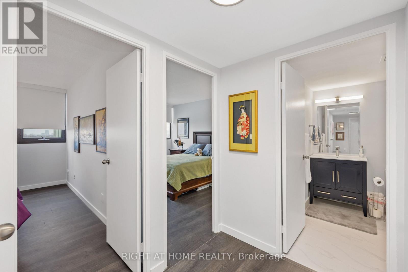 905 - 1333 Bloor Street, Mississauga, Ontario  L4Y 3T6 - Photo 17 - W12686884