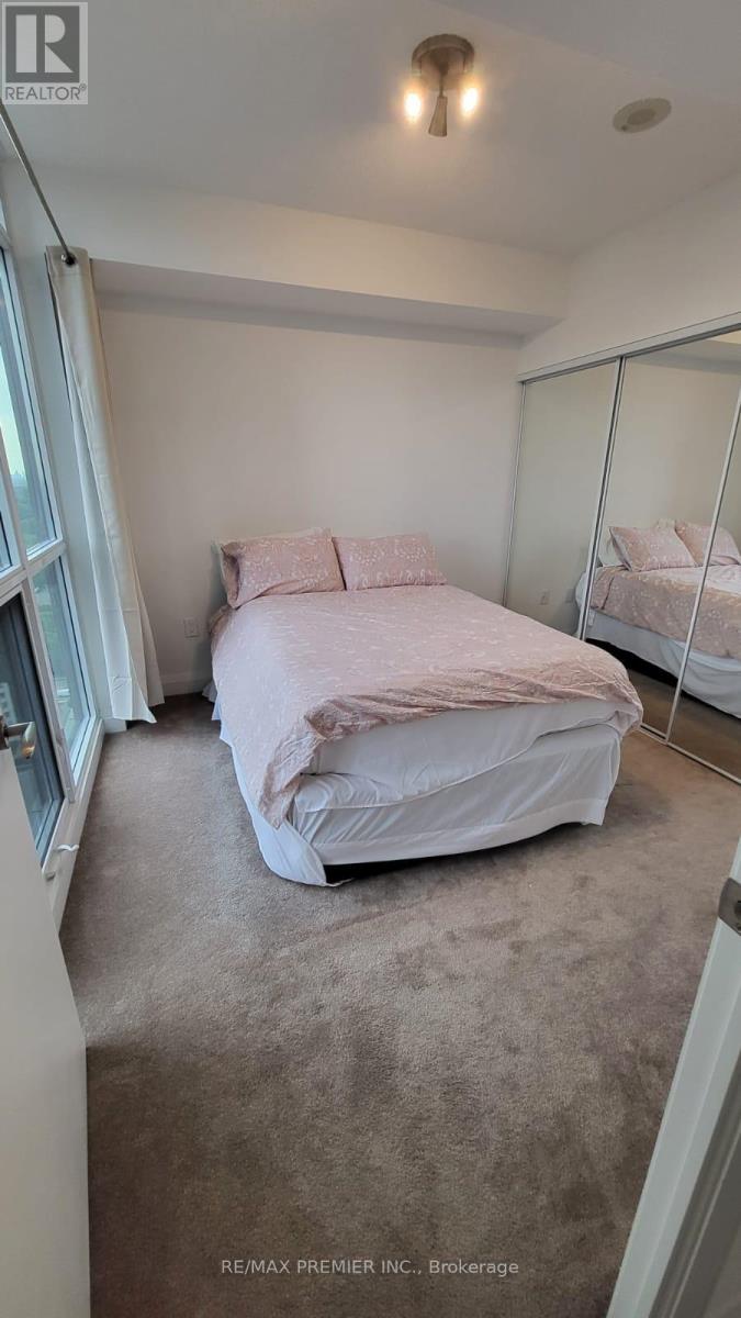 2209 - 9 Valhalla Inn Road, Toronto, Ontario  M9B 0B2 - Photo 11 - W12686910