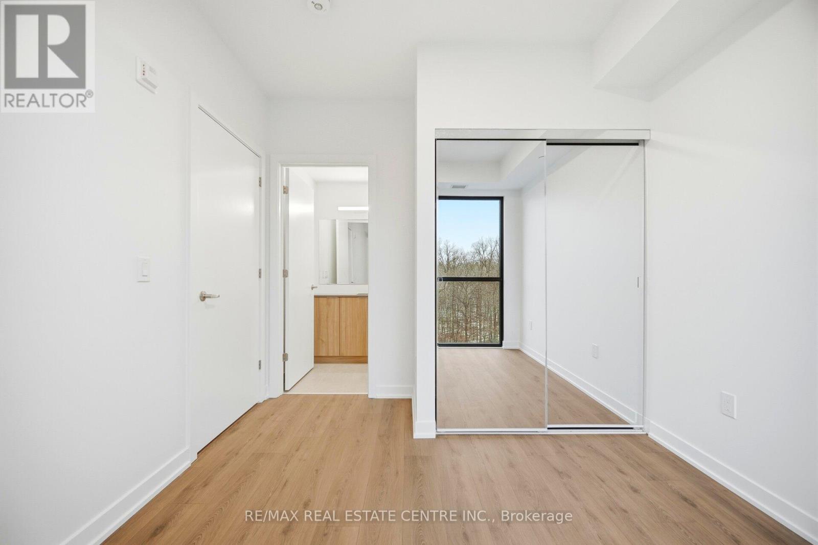 401 - 750 Whitlock Avenue, Milton, Ontario  L9E 2B4 - Photo 21 - W12686914