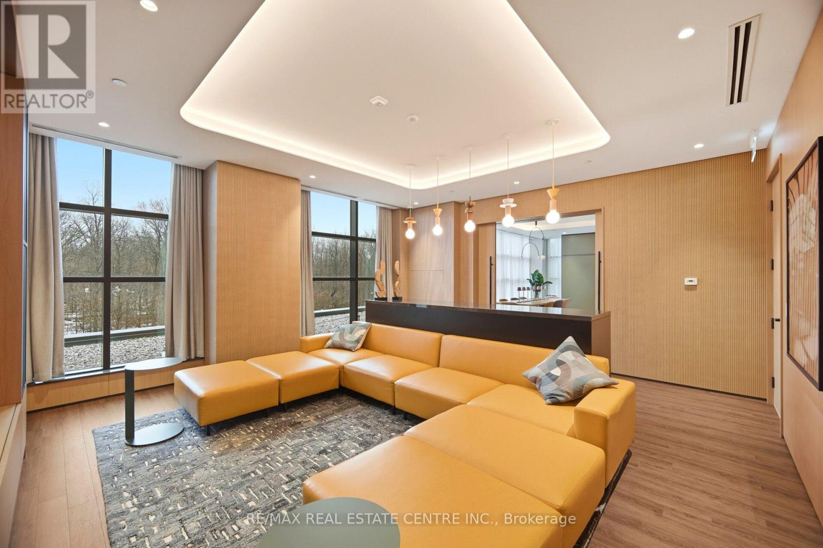 401 - 750 Whitlock Avenue, Milton, Ontario  L9E 2B4 - Photo 33 - W12686914