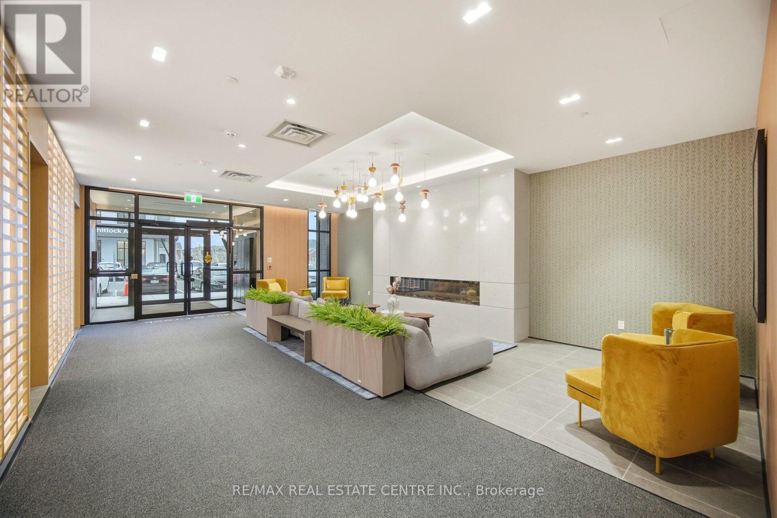 401 - 750 Whitlock Avenue, Milton, Ontario  L9E 2B4 - Photo 6 - W12686914