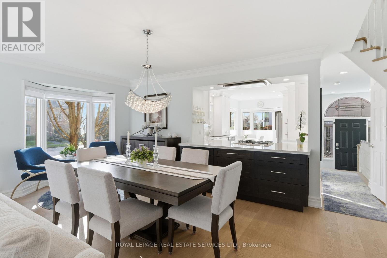 27 Southaven Place, Oakville, Ontario  L6L 6L2 - Photo 15 - W12686918