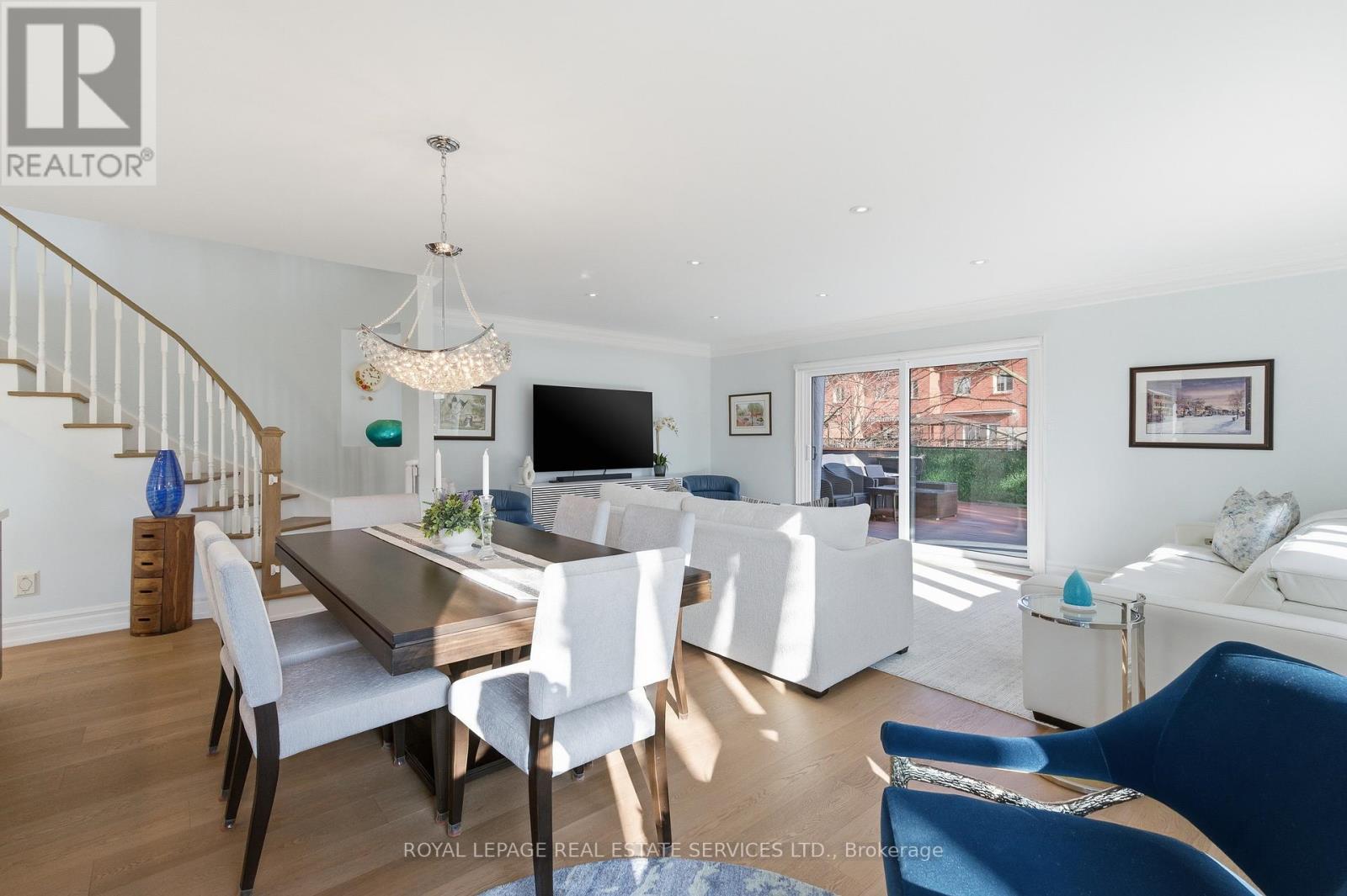 27 Southaven Place, Oakville, Ontario  L6L 6L2 - Photo 16 - W12686918